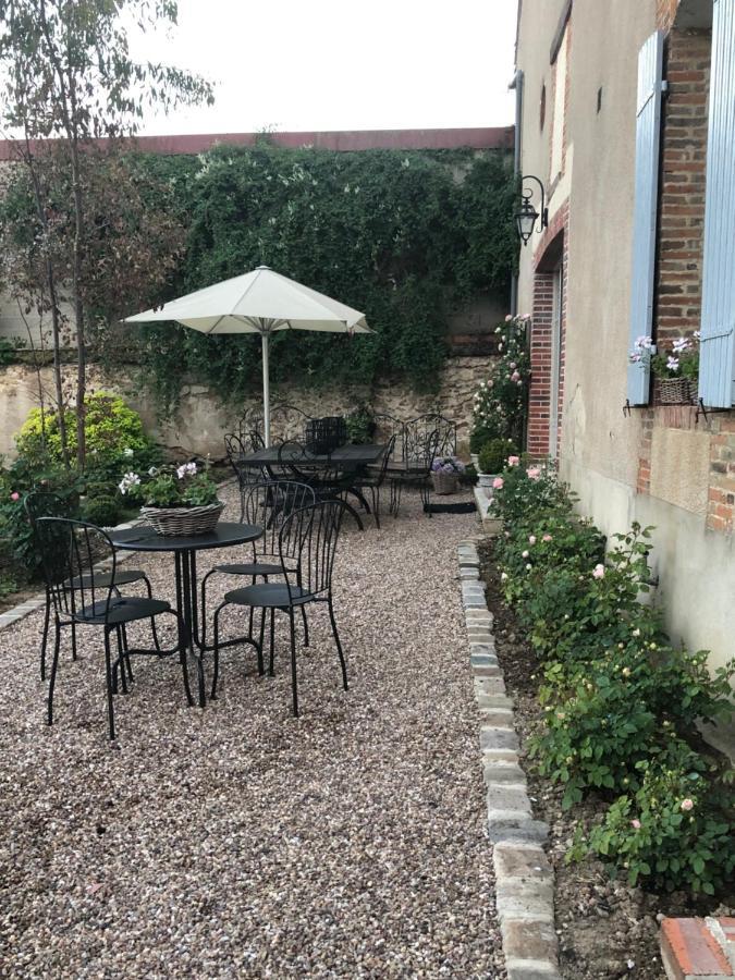 La Demeure D'Agapanthe Bed and Breakfast Vinay  Εξωτερικό φωτογραφία